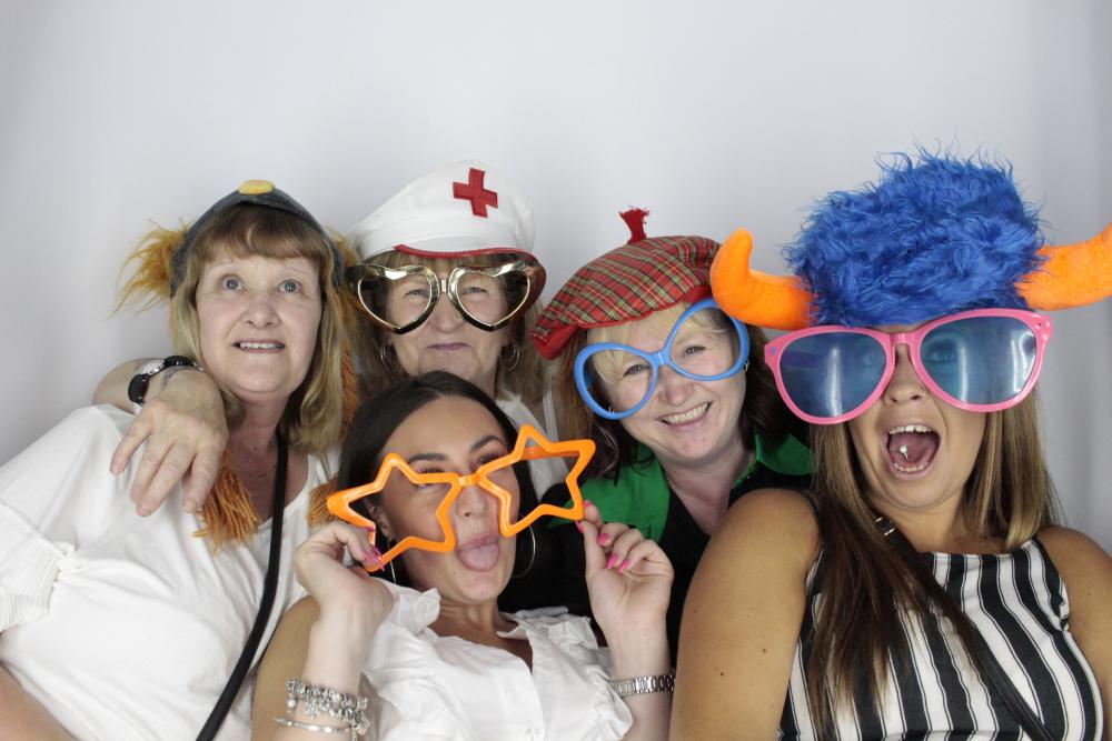 Lisa's 50th Birthday  | View more photos from the event at gallery.myphotoboothexperience.co.uk/u/MyPhotoBoothExperienceLtd/Lisas-50th-Birthday